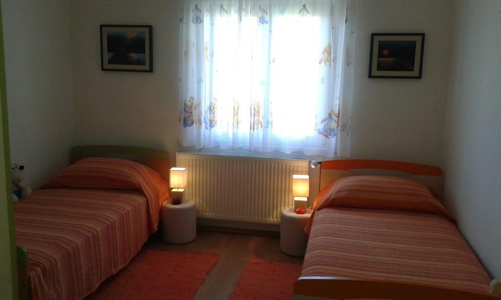 Apartment Ema Posedarje Oda fotoğraf