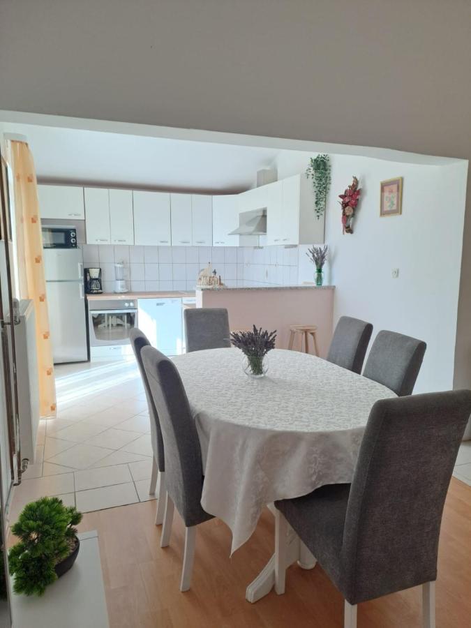 Apartment Ema Posedarje Dış mekan fotoğraf